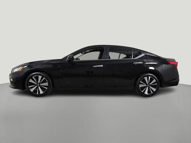 used 2022 Nissan Altima car, priced at $15,129