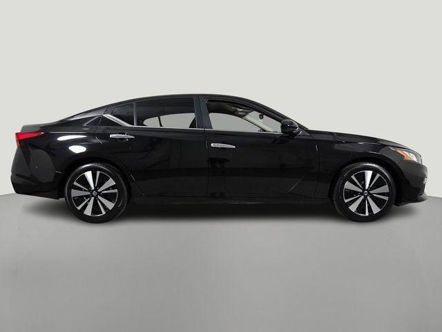 used 2022 Nissan Altima car, priced at $15,129
