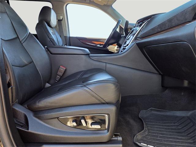 used 2020 Cadillac Escalade car, priced at $38,899