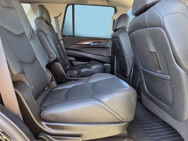 used 2020 Cadillac Escalade car, priced at $38,899