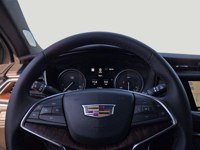 new 2026 Cadillac XT5 car, priced at $60,786