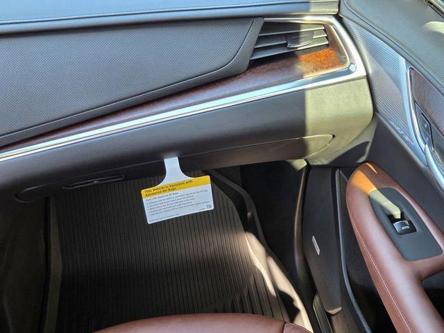 new 2026 Cadillac XT5 car, priced at $60,786