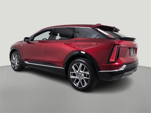used 2025 Cadillac OPTIQ car, priced at $42,441
