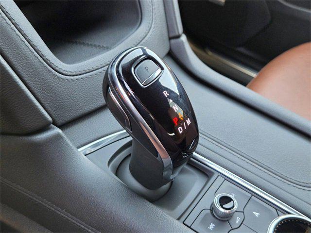 new 2026 Cadillac XT5 car, priced at $61,963