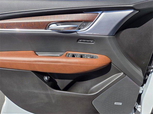 new 2026 Cadillac XT5 car, priced at $61,963