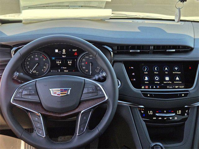 new 2026 Cadillac XT5 car, priced at $61,963