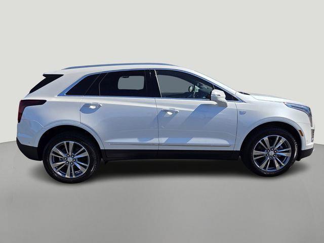 new 2026 Cadillac XT5 car, priced at $61,963