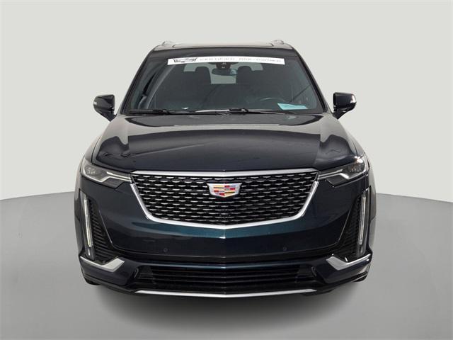 used 2024 Cadillac XT6 car, priced at $33,004