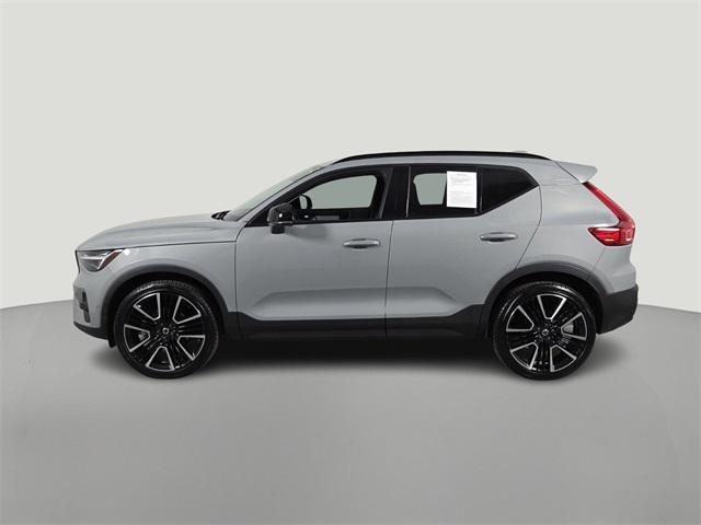 used 2024 Volvo XC40 car, priced at $32,999