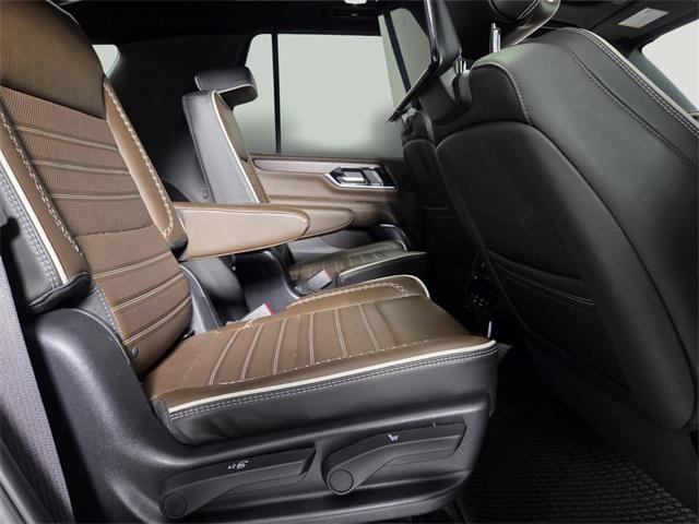 used 2025 GMC Yukon car, priced at $94,803