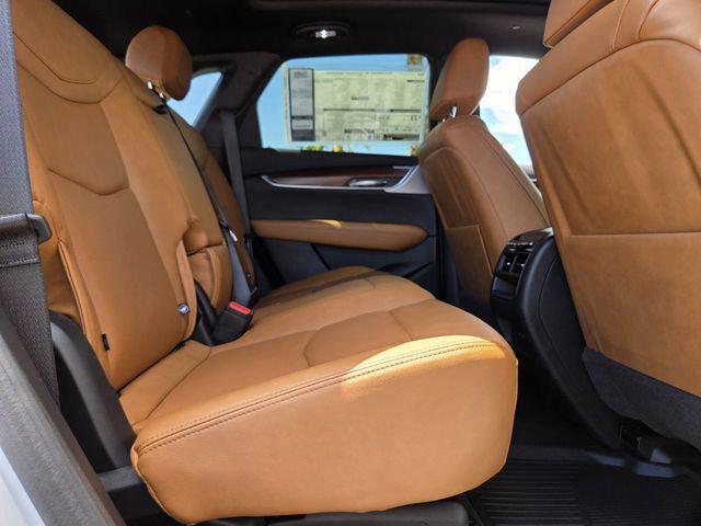 new 2026 Cadillac XT5 car, priced at $57,748