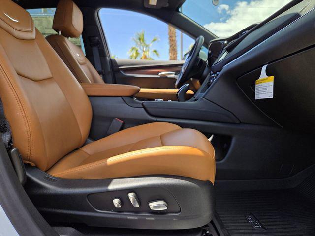 new 2026 Cadillac XT5 car, priced at $57,748