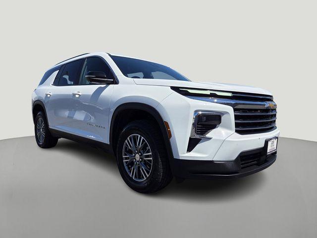 used 2024 Chevrolet Traverse car, priced at $34,716