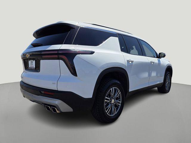 used 2024 Chevrolet Traverse car, priced at $34,716