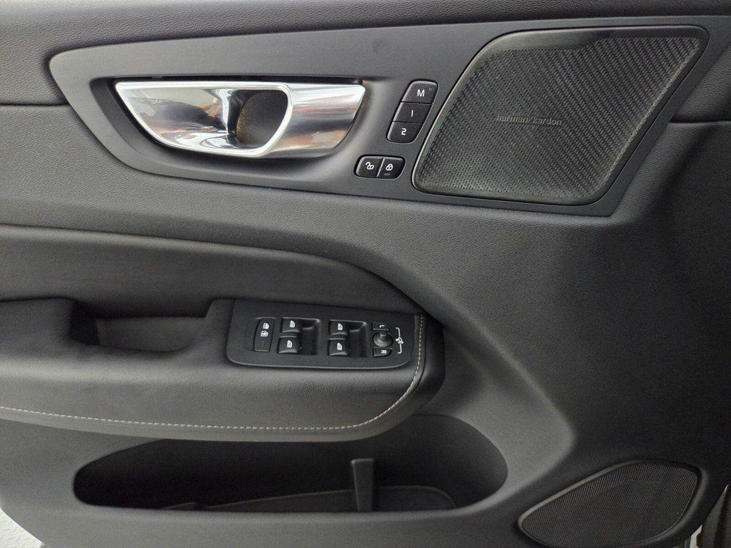 used 2023 Volvo XC60 car, priced at $30,820