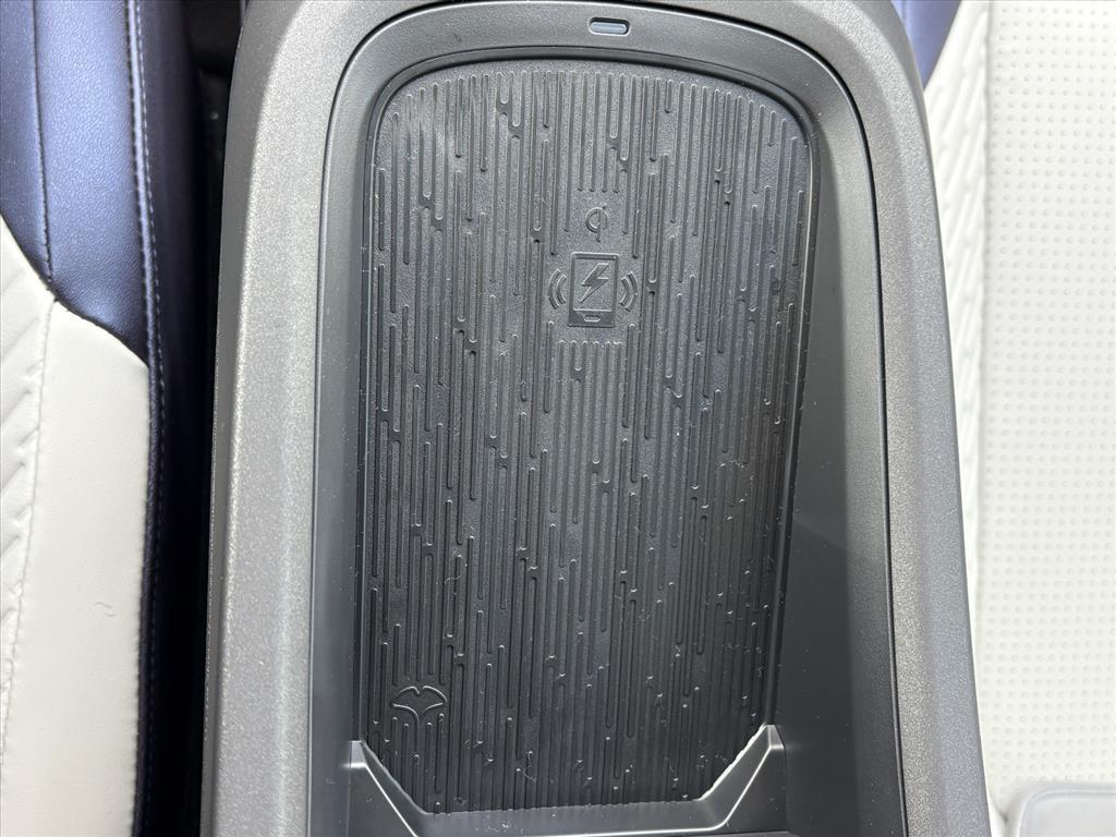 new 2026 Nissan Leaf car, priced at $40,960