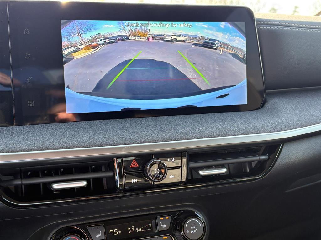 new 2026 Nissan Kicks car, priced at $27,440