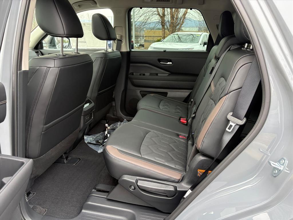 new 2026 Nissan Pathfinder car, priced at $51,340