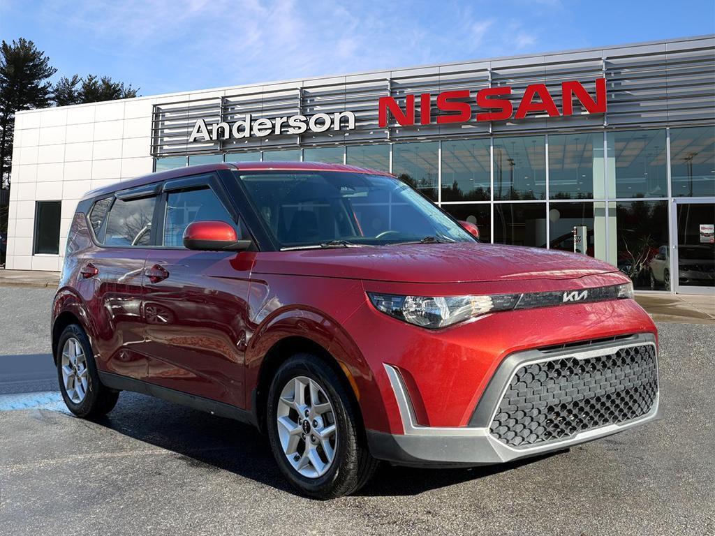 used 2023 Kia Soul car, priced at $17,678