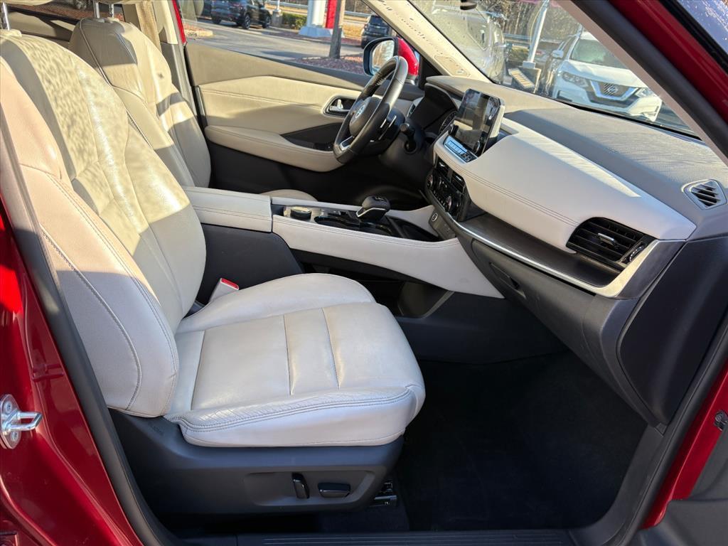 used 2021 Nissan Rogue car, priced at $14,789