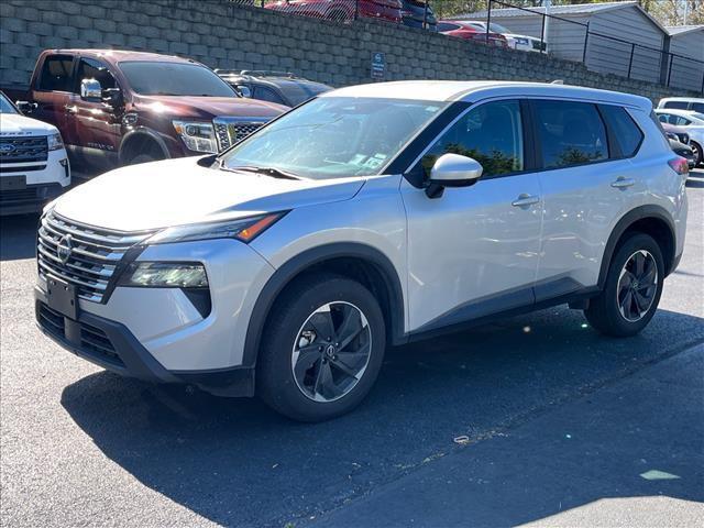 used 2024 Nissan Rogue car, priced at $22,217