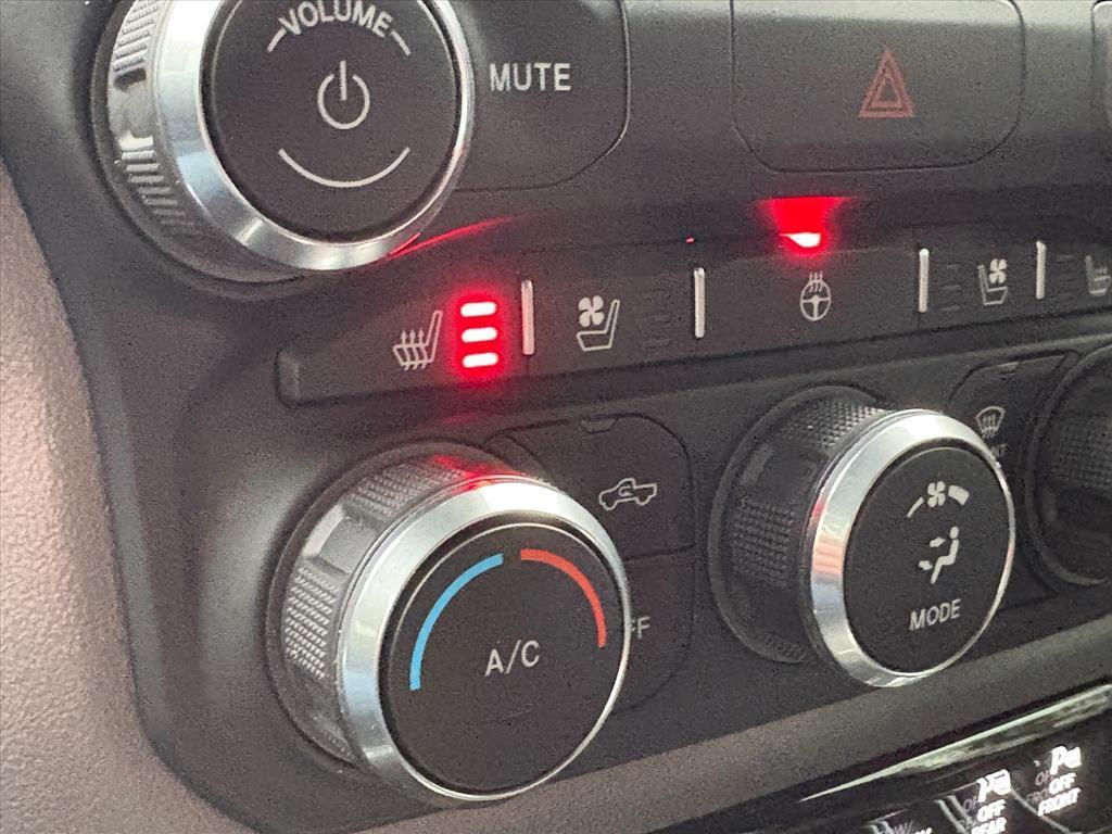 used 2022 Ram 1500 car, priced at $39,034