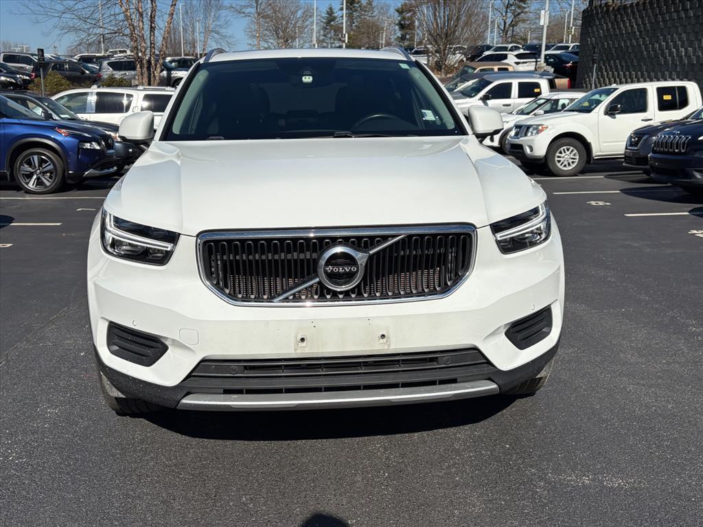 used 2020 Volvo XC40 car, priced at $19,347