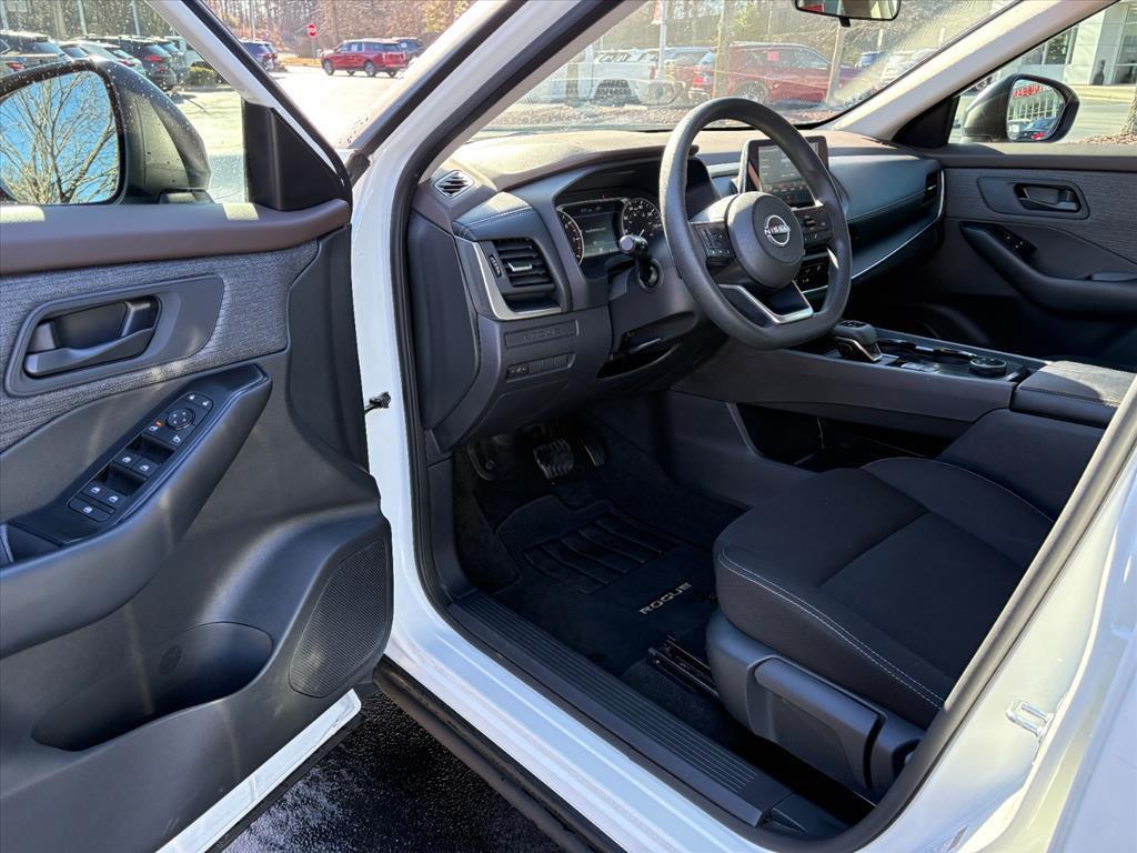 used 2023 Nissan Rogue car, priced at $19,999