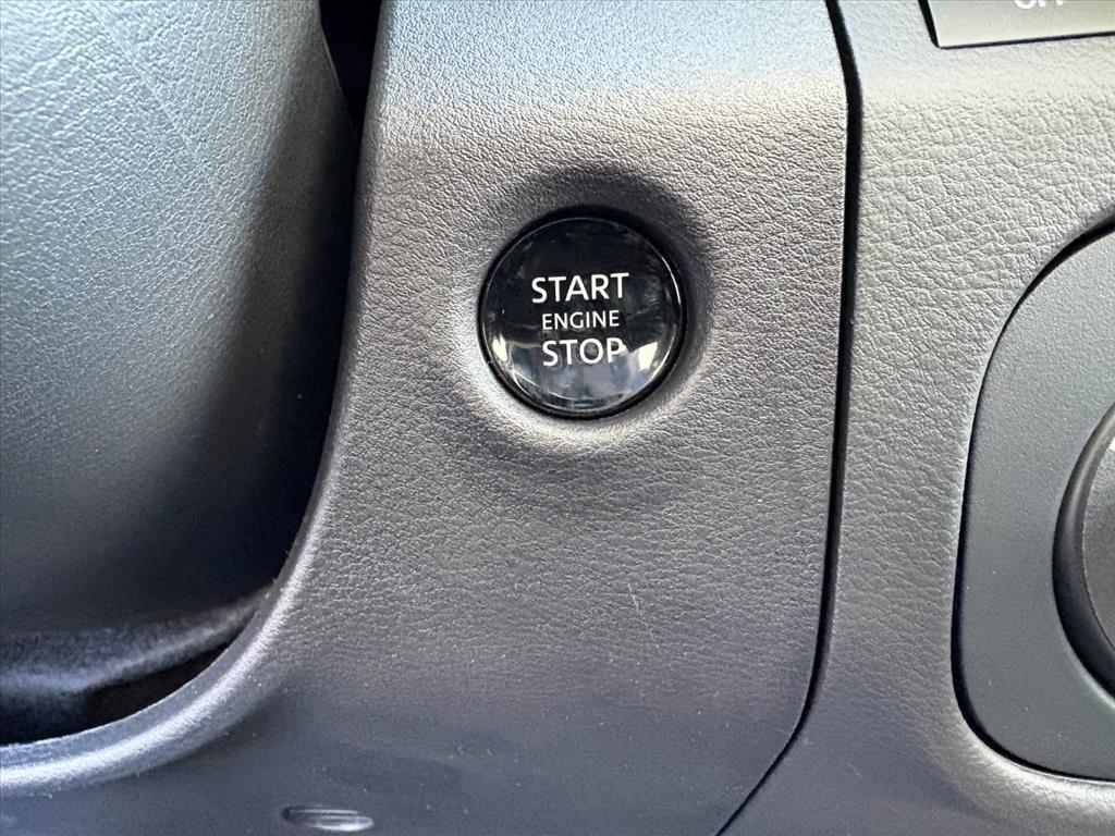 new 2026 Nissan Frontier car, priced at $40,095