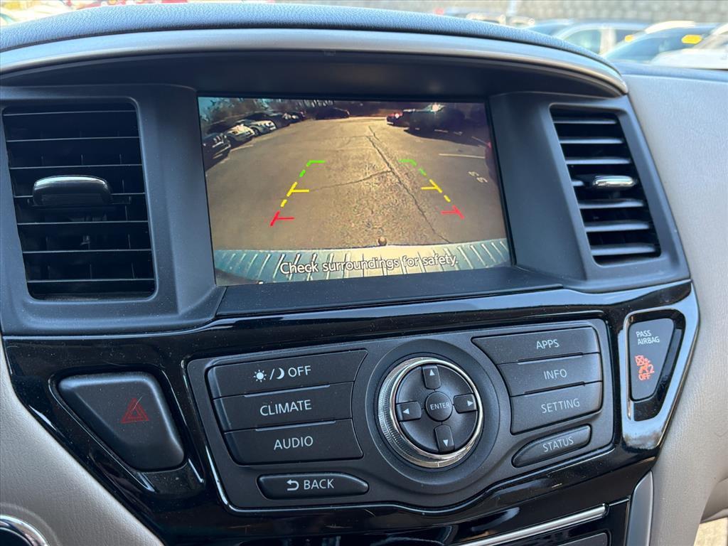 used 2020 Nissan Pathfinder car, priced at $17,617