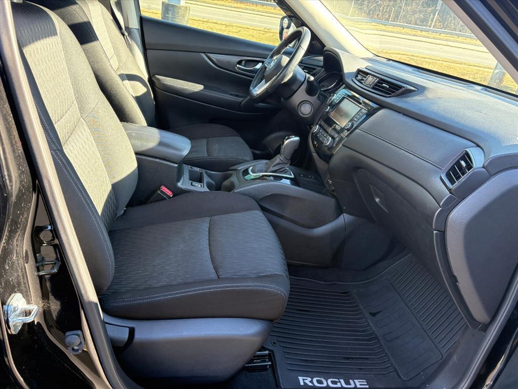 used 2020 Nissan Rogue car, priced at $18,490