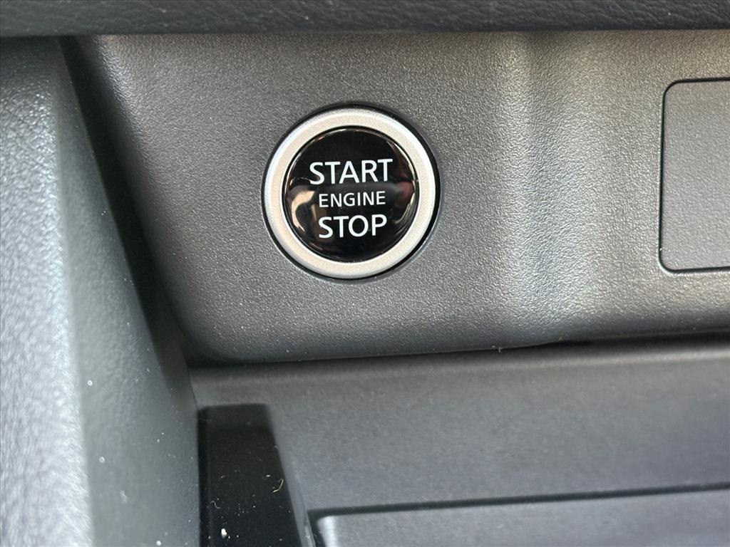 used 2022 Nissan Rogue car, priced at $17,524