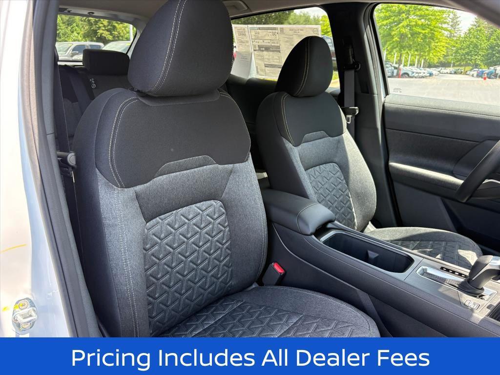 new 2026 Nissan Kicks car, priced at $26,677