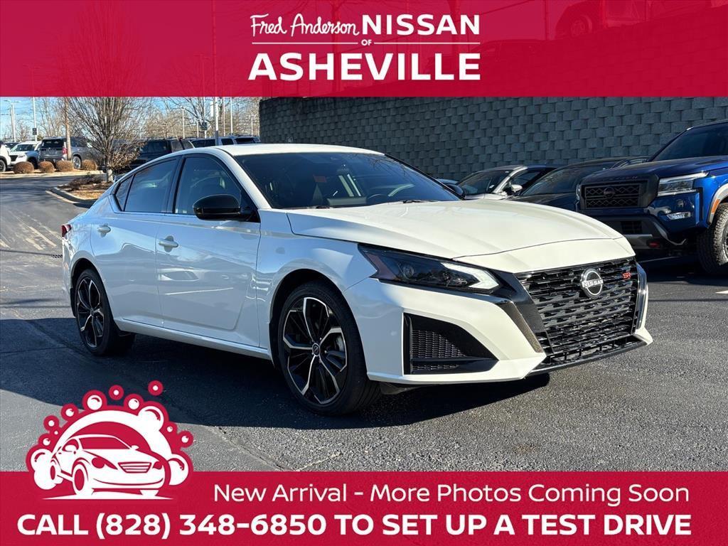 used 2024 Nissan Altima car, priced at $25,524