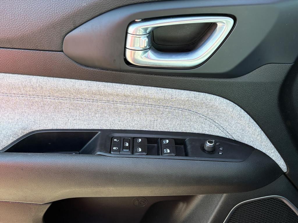 used 2024 Jeep Compass car, priced at $18,314