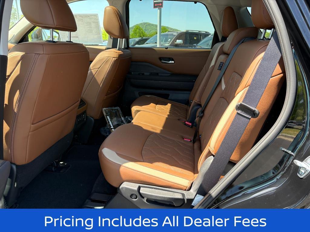 new 2026 Nissan Pathfinder car, priced at $51,923