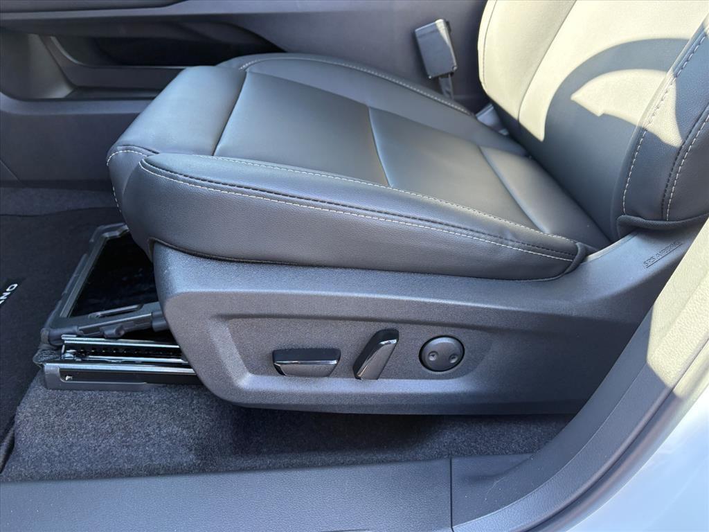 new 2026 Nissan Murano car, priced at $38,033