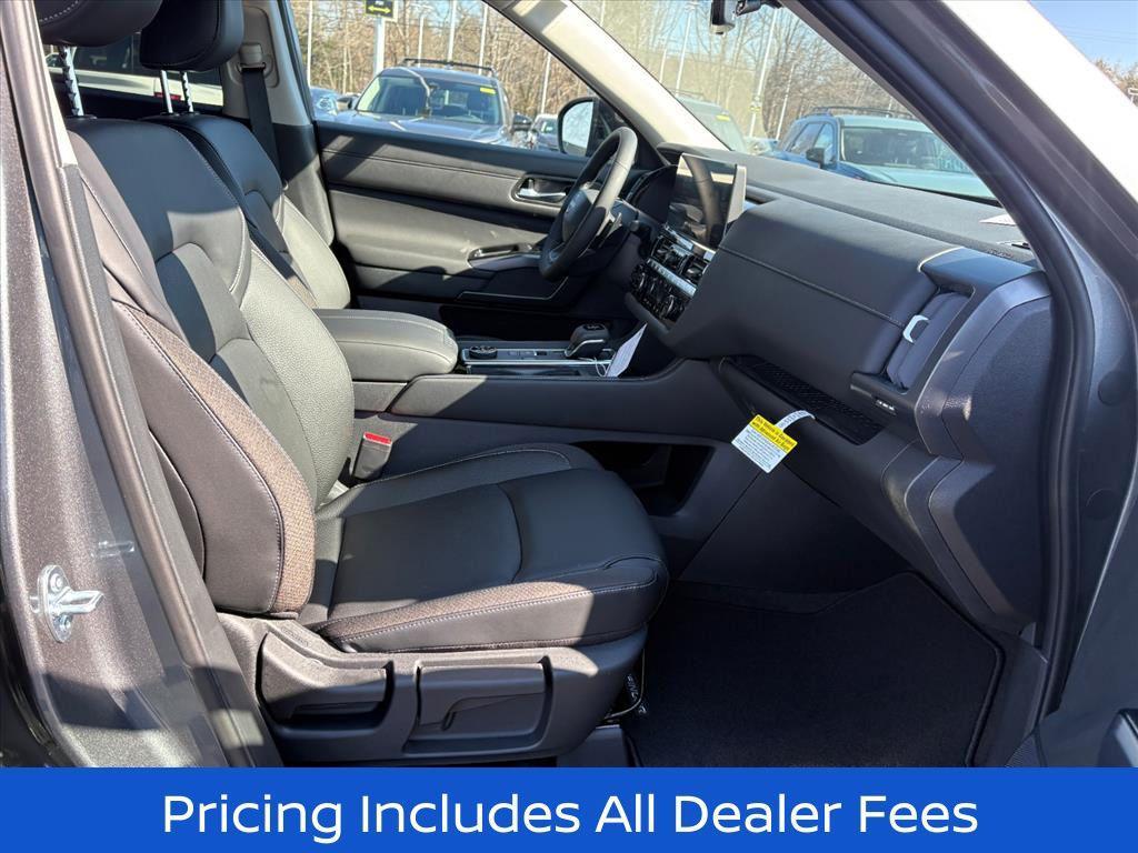 new 2026 Nissan Pathfinder car, priced at $41,118