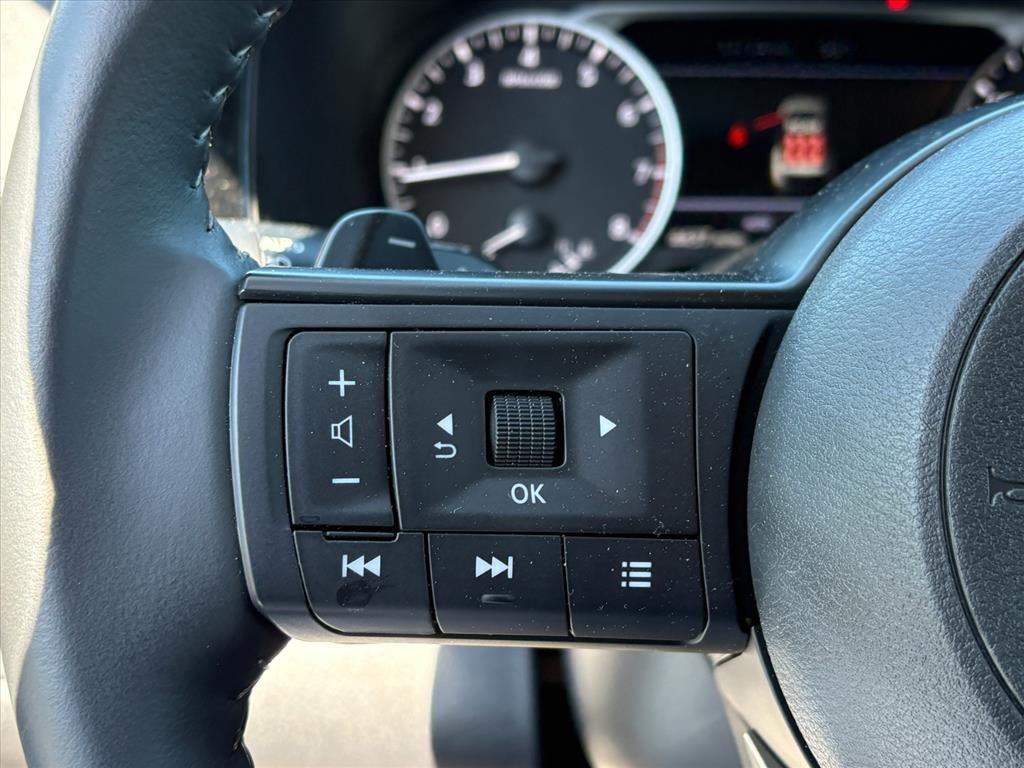 used 2025 Nissan Pathfinder car, priced at $34,050