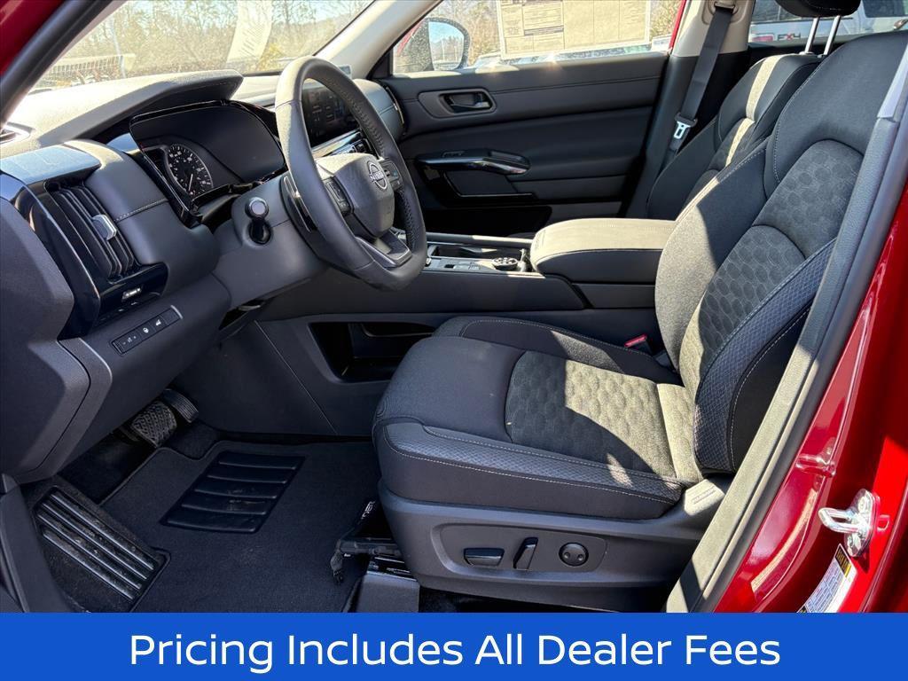 new 2026 Nissan Pathfinder car, priced at $39,061