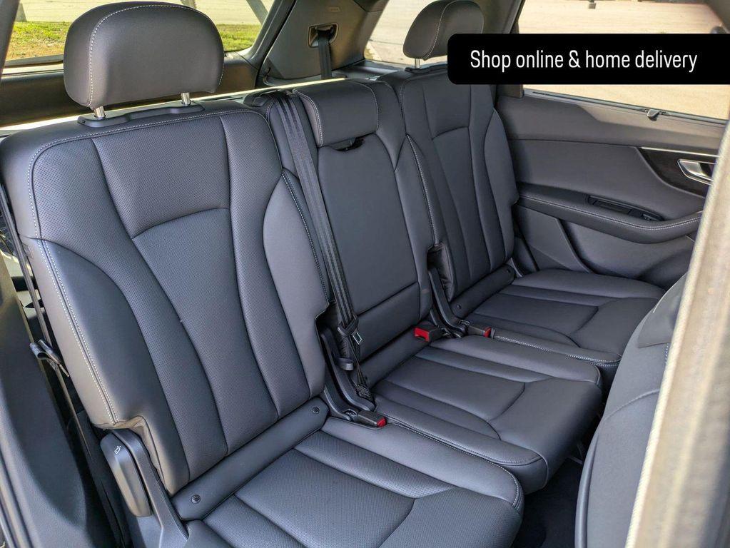 new 2026 Audi Q7 car, priced at $78,220