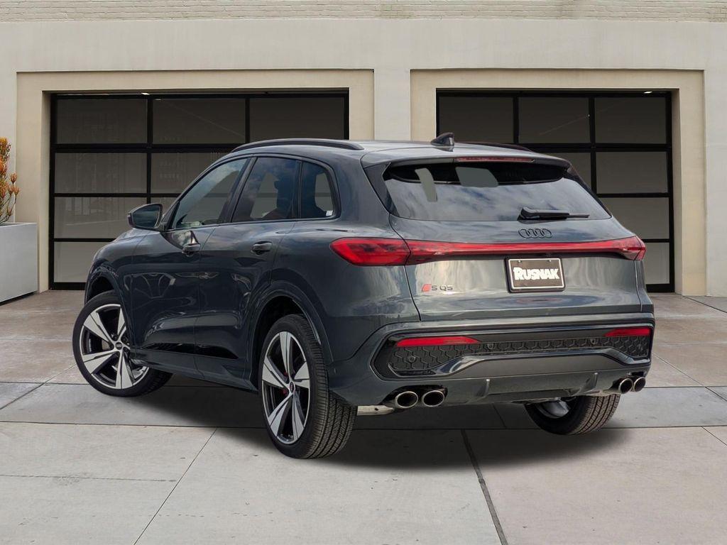 new 2025 Audi SQ5 car, priced at $72,740