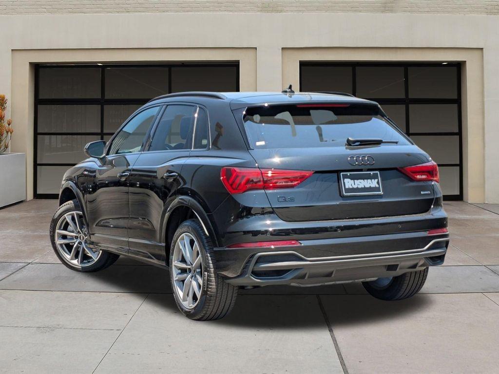 new 2025 Audi Q3 car, priced at $45,785