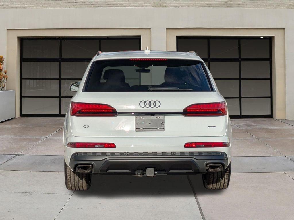 new 2026 Audi Q7 car, priced at $78,255