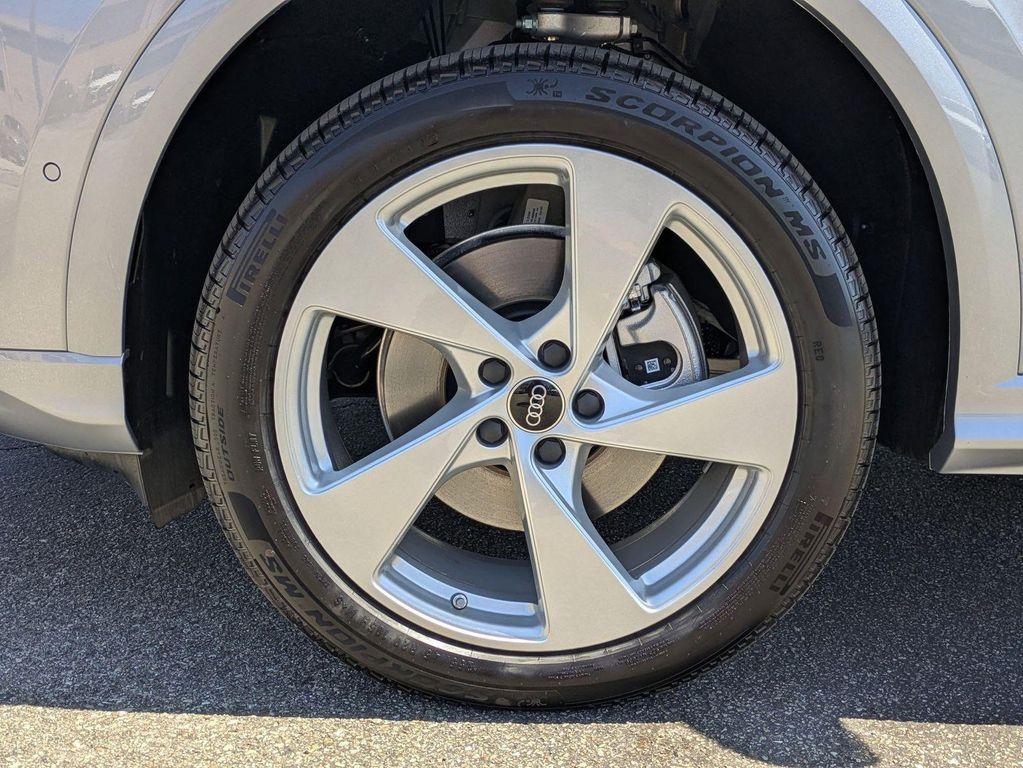 new 2026 Audi Q5 car, priced at $60,970