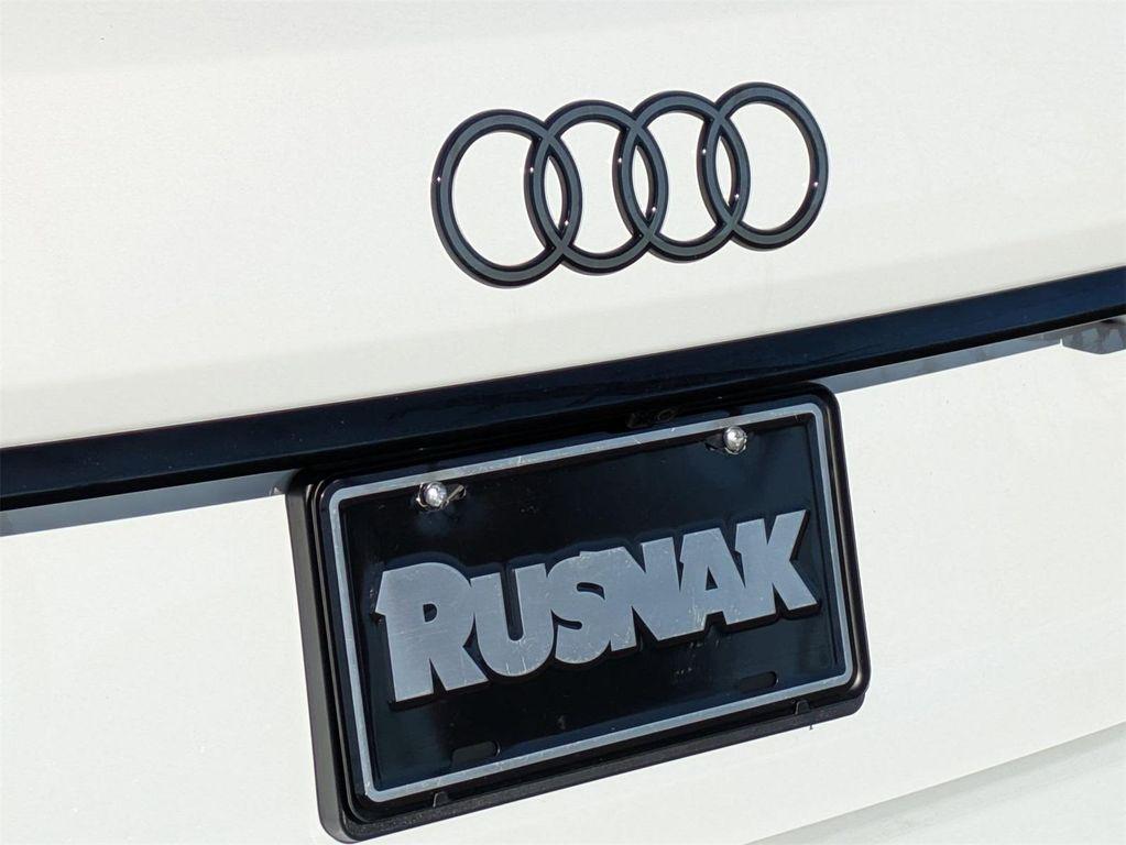 new 2026 Audi Q7 car, priced at $86,535