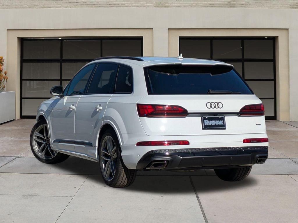 new 2026 Audi Q7 car, priced at $86,535