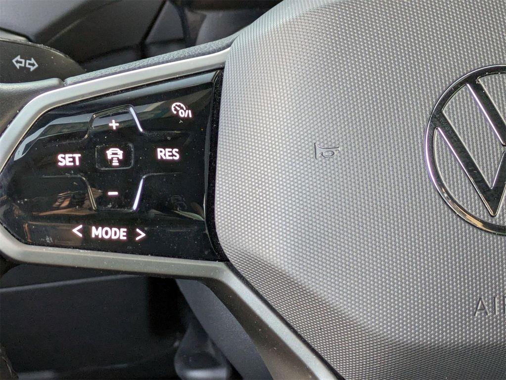 used 2022 Volkswagen ID.4 car, priced at $20,400