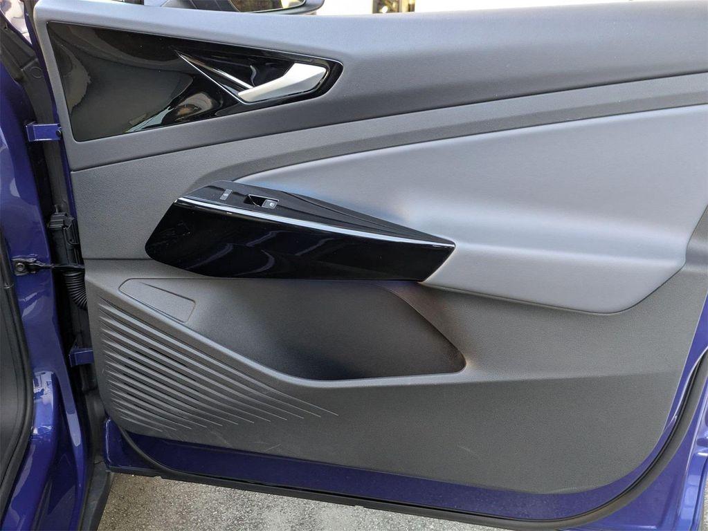 used 2022 Volkswagen ID.4 car, priced at $20,400