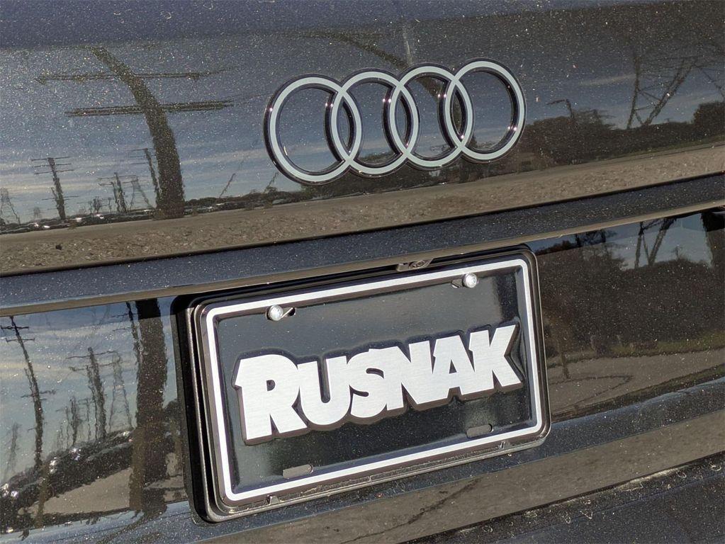 new 2026 Audi Q7 car, priced at $78,595